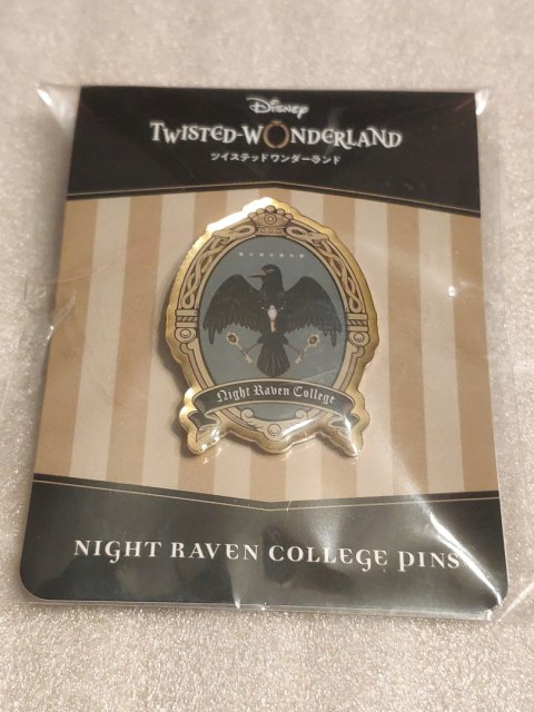 Pin Badge Twisted Wonderland - Night Raven College Pin Badge Twisted Wonderland - Night Raven College